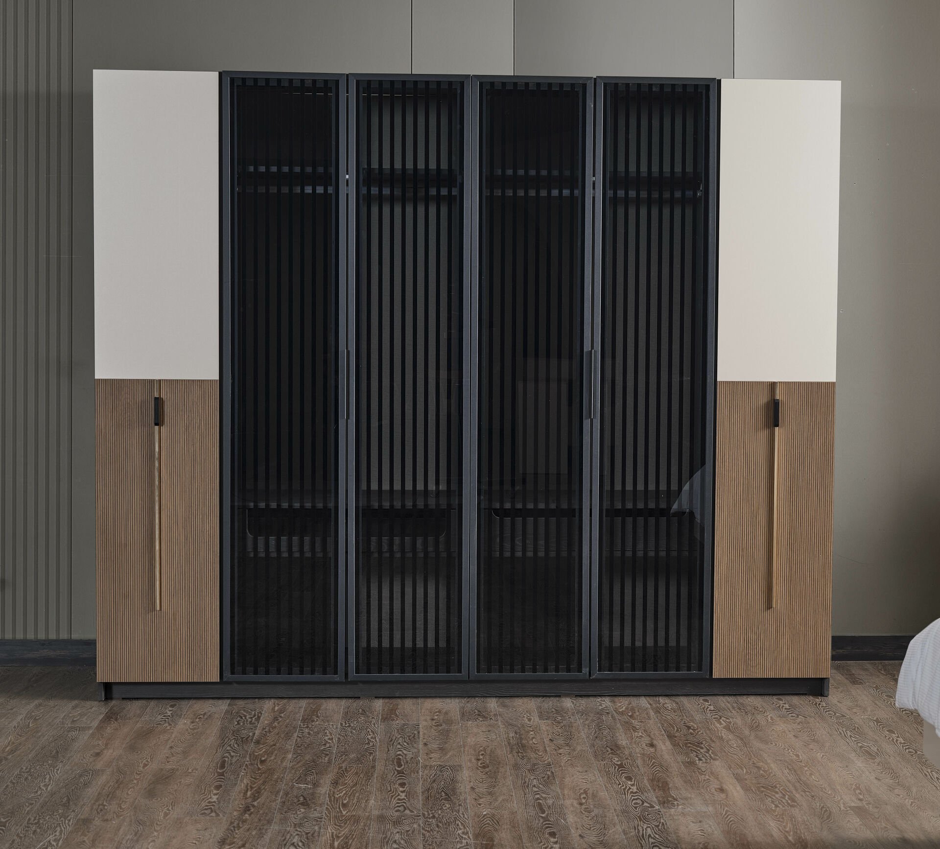 SUIT 6 KAPAKLI DOLAP (IPEK SIYAH-M. ROUGE-KAPLAN)