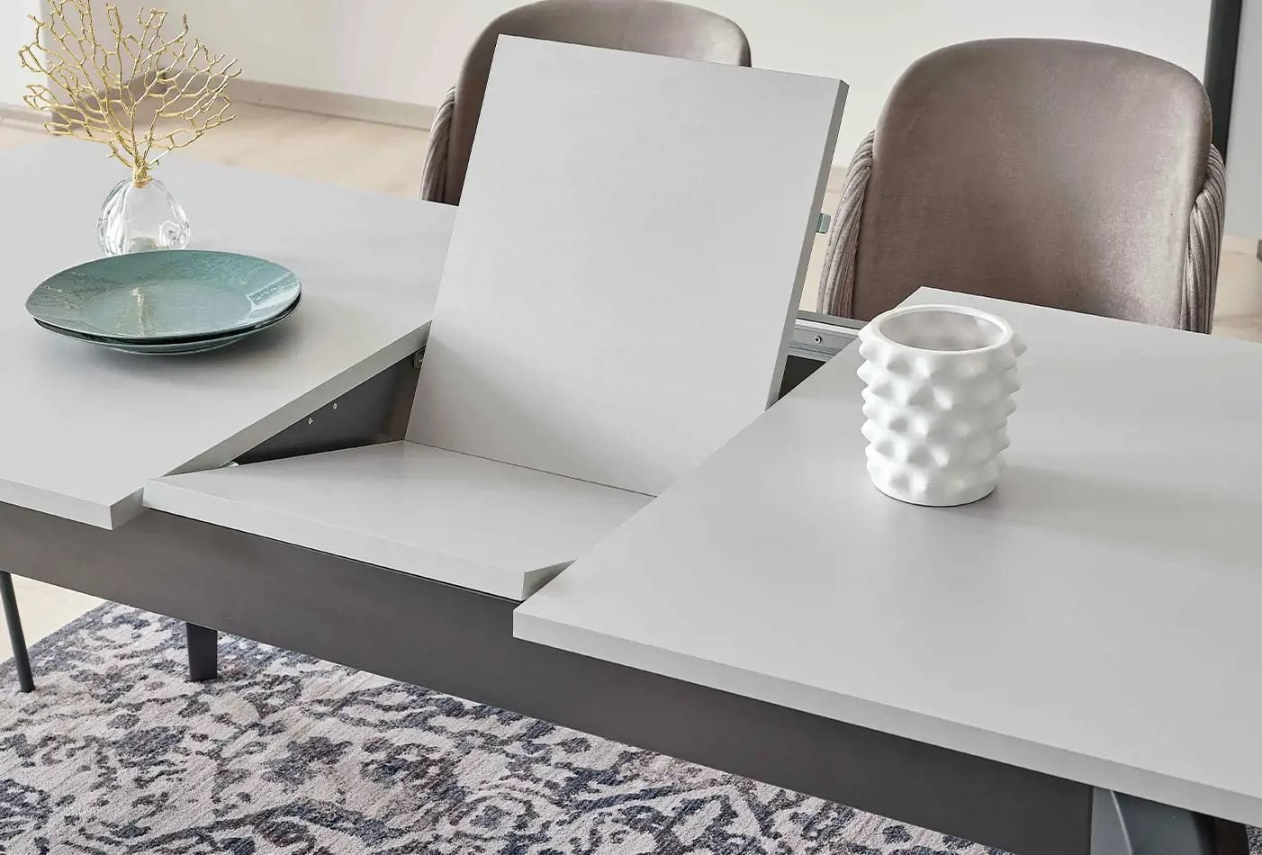 SALLY ORT. KITABELI YEMEK MASASI (ANTRASIT GRI-M. KROM)